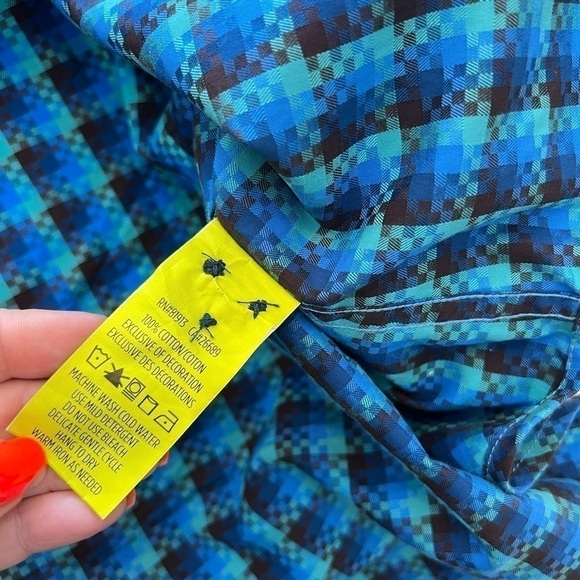 Robert Graham Redzone Long Sleeve Button Down - Picture 16 of 16